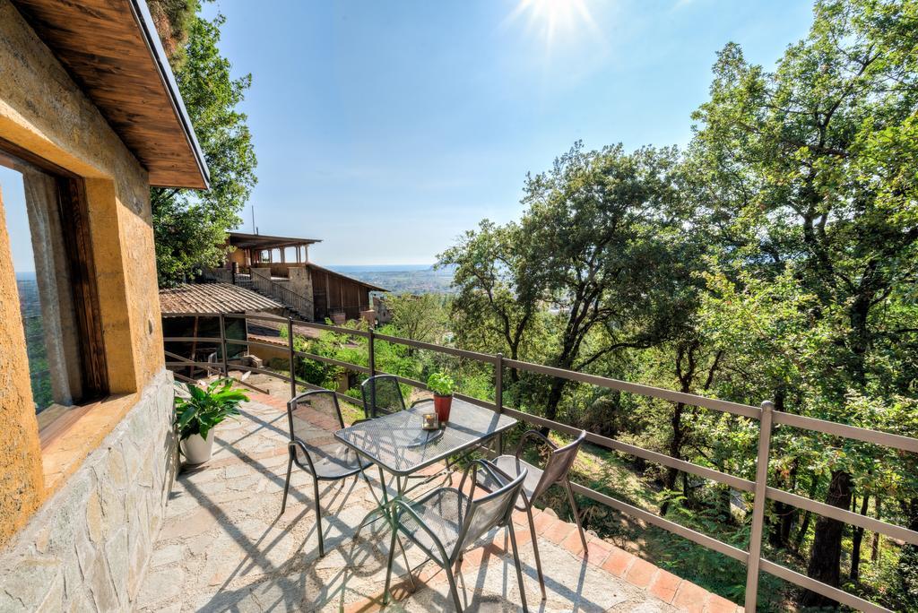 Ippotur Medieval Resort Castelnuovo Magra Dış mekan fotoğraf